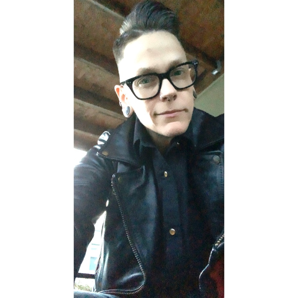 Meet your Posher, Allyson